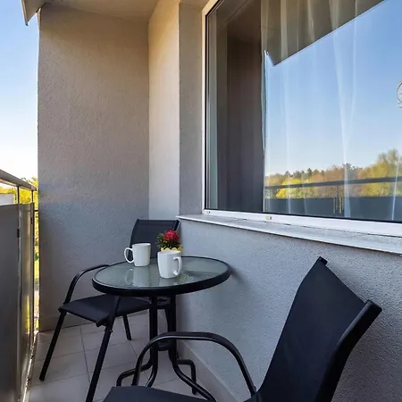 Nadmorski Z Balkonem W Kolobrzegu By Renters * Kołobrzeg